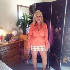 Meet your Posher, Katrina